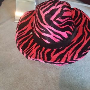Pink "Pimpin" hat..